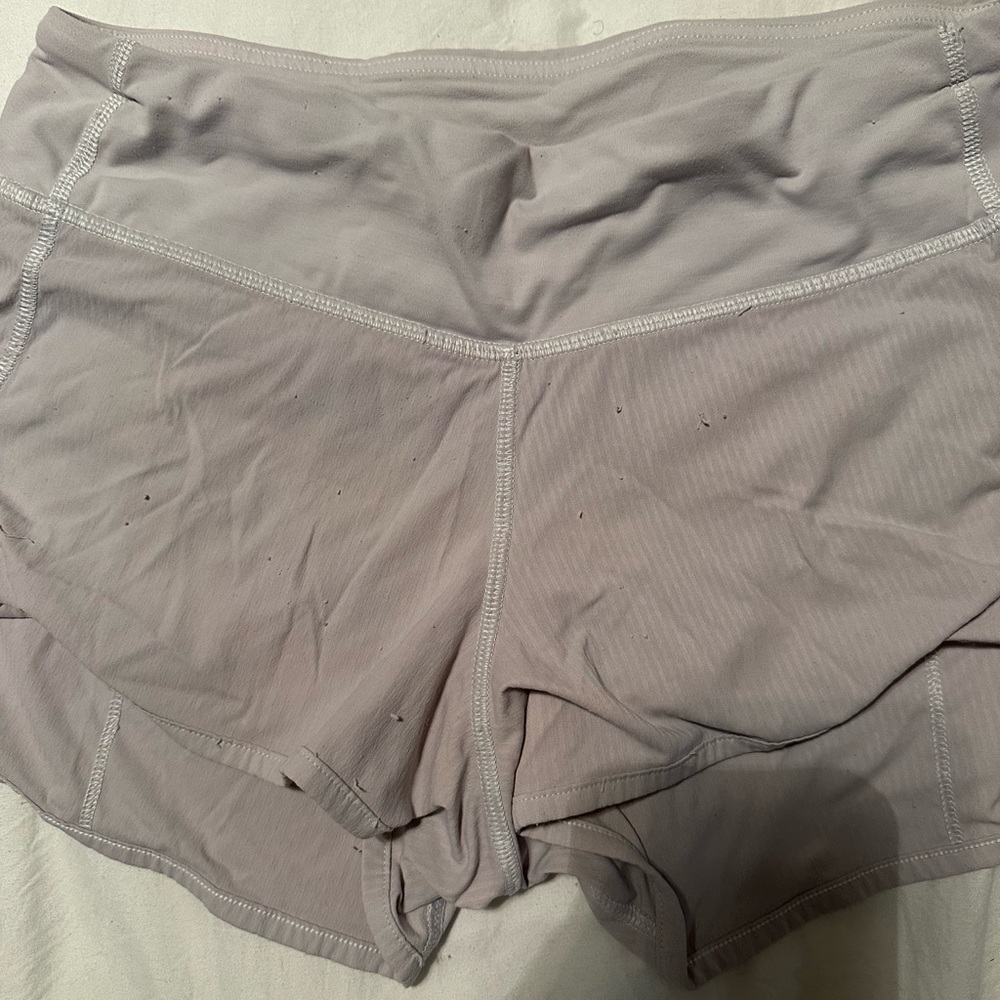 lululemon speed shorts 2.5 in